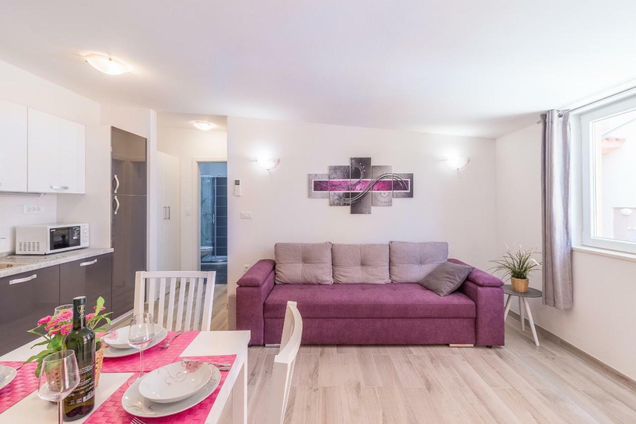 Apartment Taja Liznjan Luaran gambar