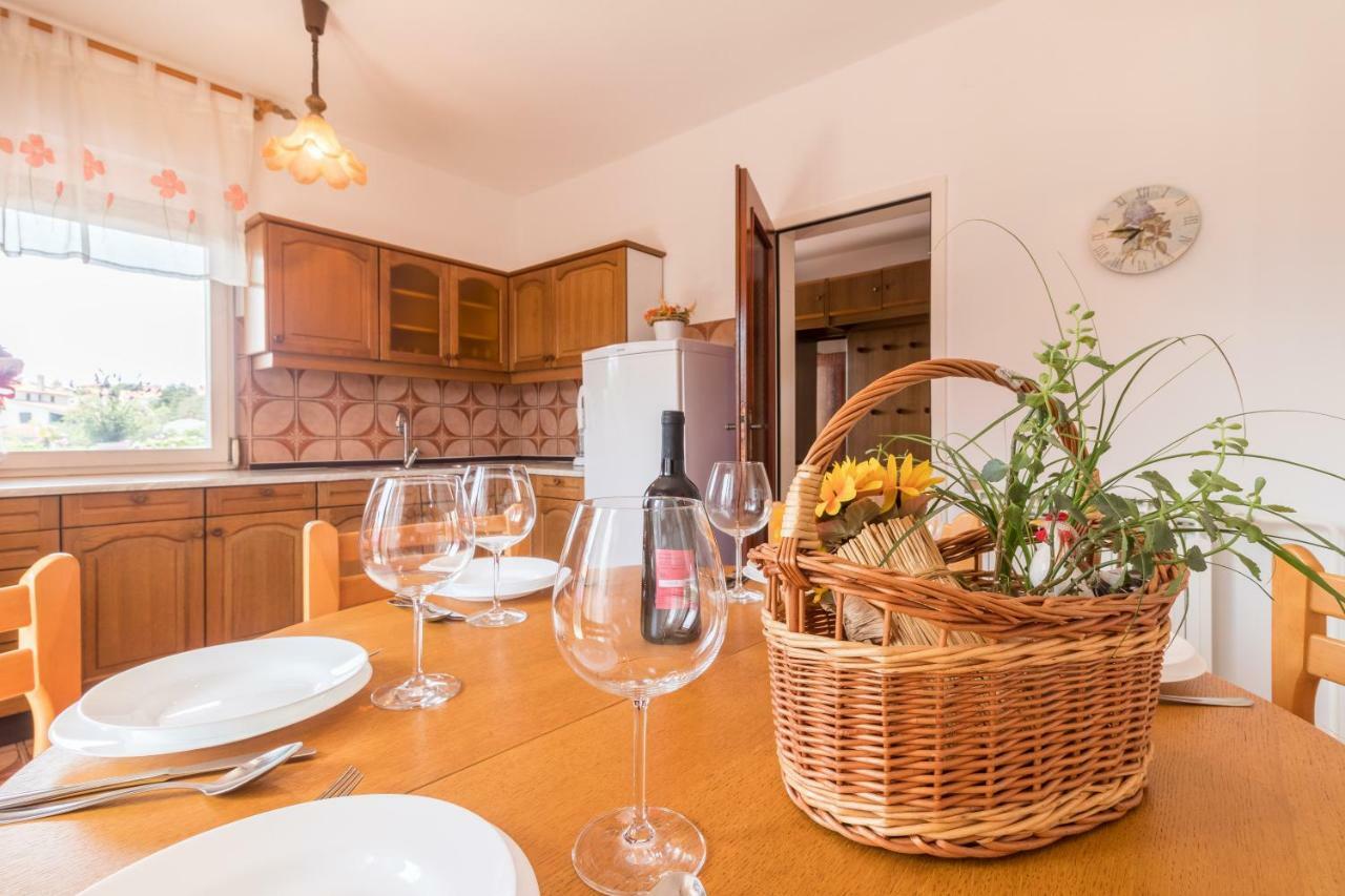 Apartment Taja Liznjan Luaran gambar