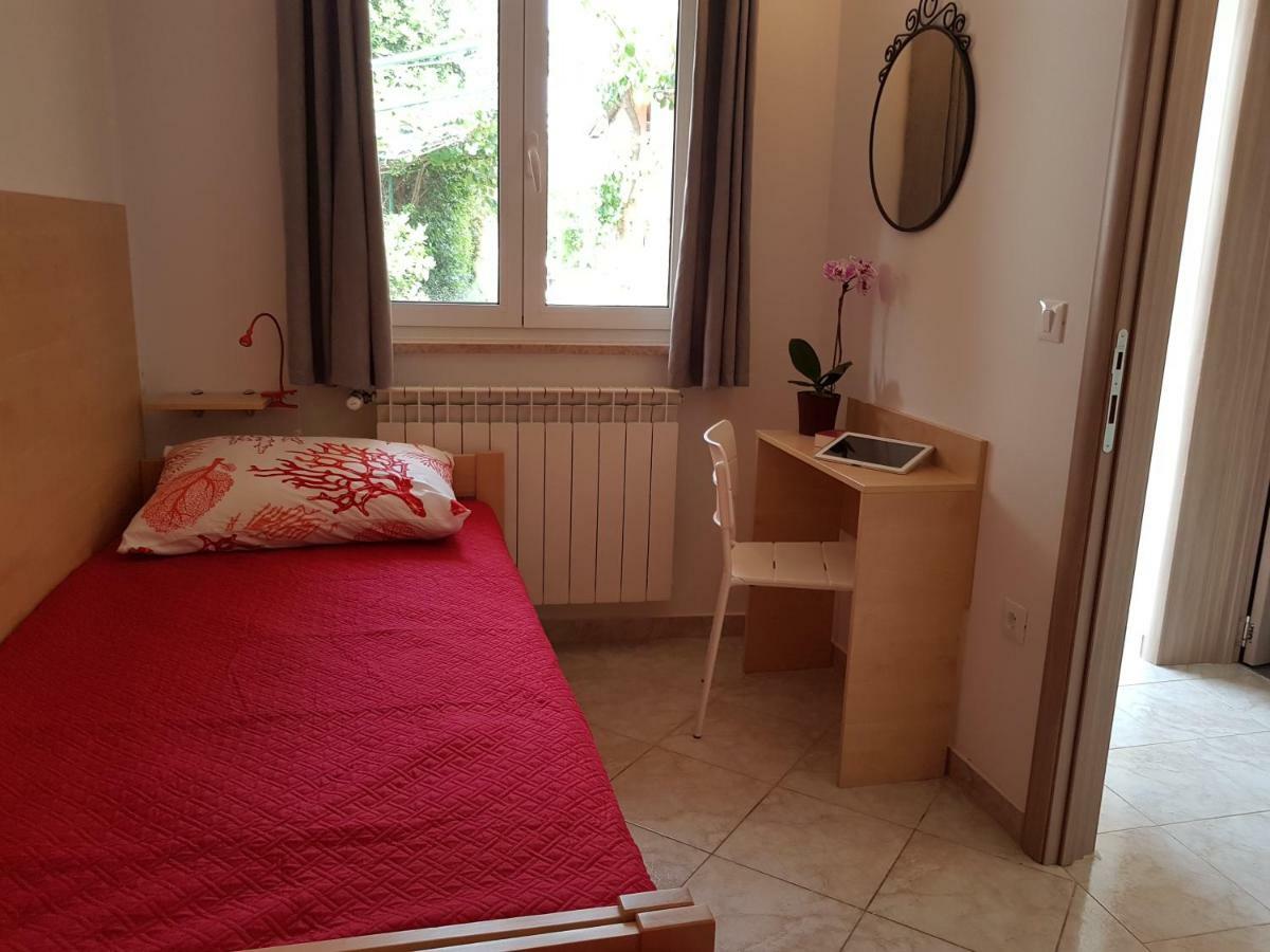 Apartment Taja Liznjan Luaran gambar